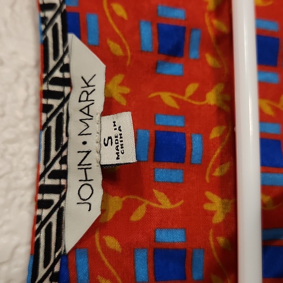 John Mark Multicolor Patterned Top - Picture 4 of 4